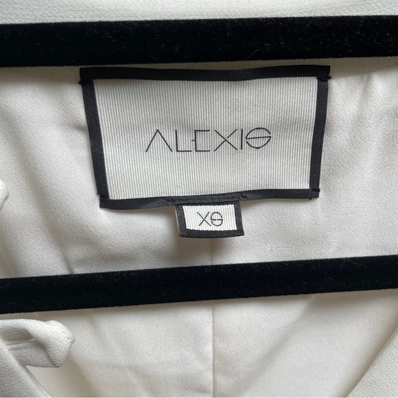 ALEXIS dress - Picture 2 of 9